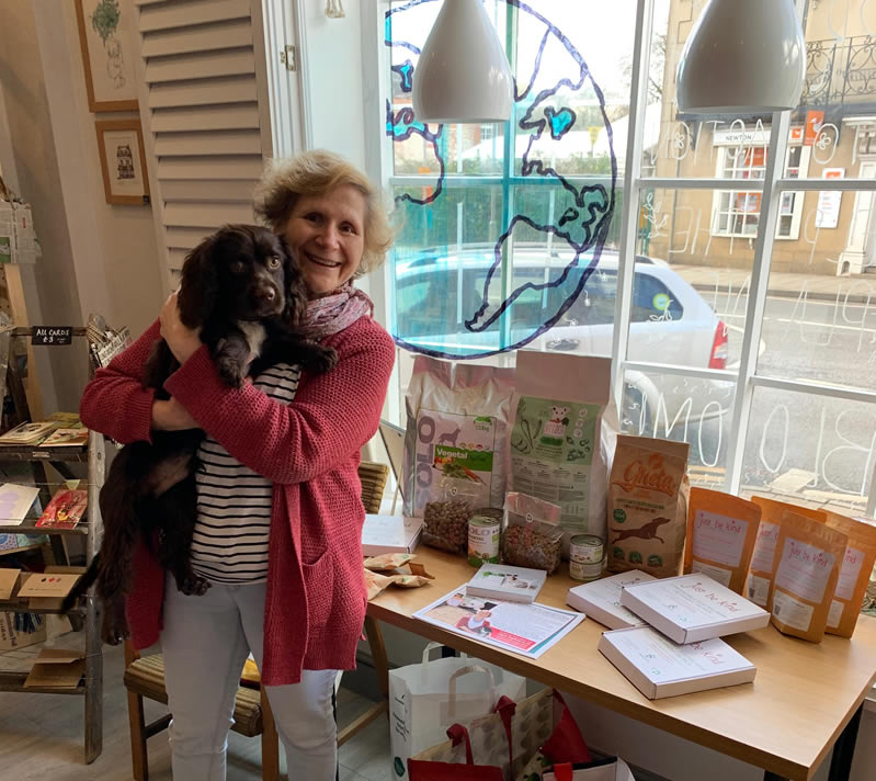 Arielle Griffiths Vegan Vet at Zero Waste Shop Melton Mowbray with a puppy