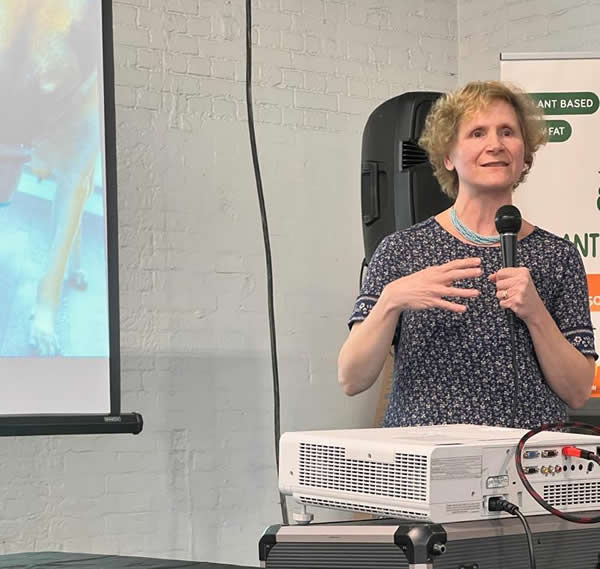 Arielle Griffiths talks at Vegfest